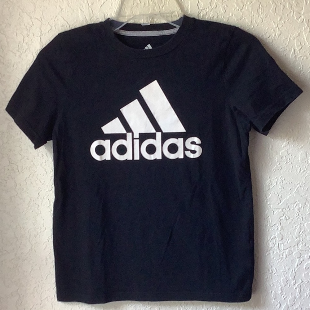 Adidas women’s top (S junior)